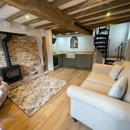 Rondor Cottage Bridgnorth Exterior photo